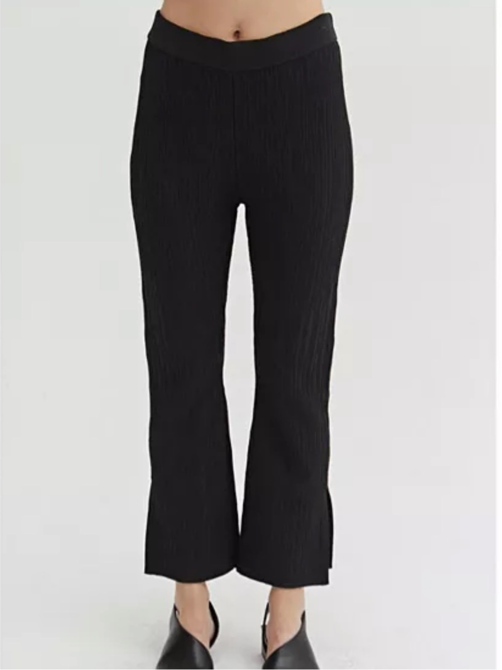 CRESCENT Women's Lucille Textured Cropped Knit Pants Black
